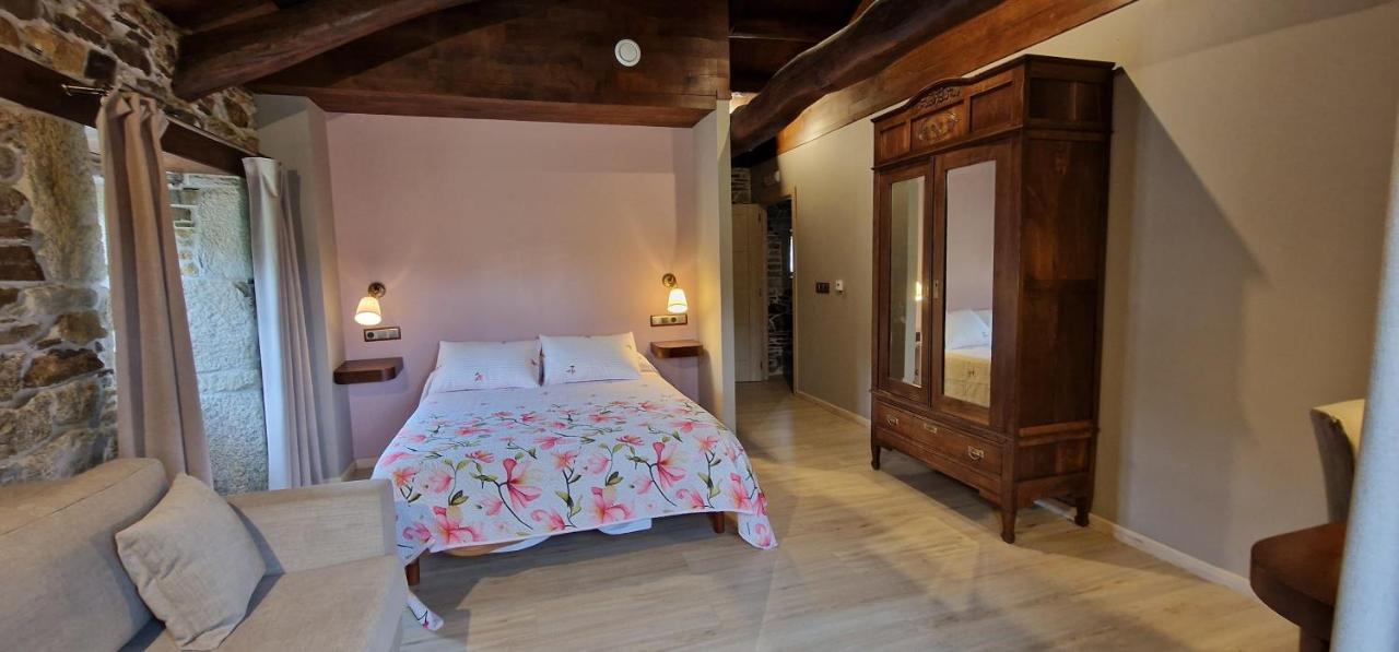 Habitaciones La Cuevona De Guitiriz Lugo Экстерьер фото
