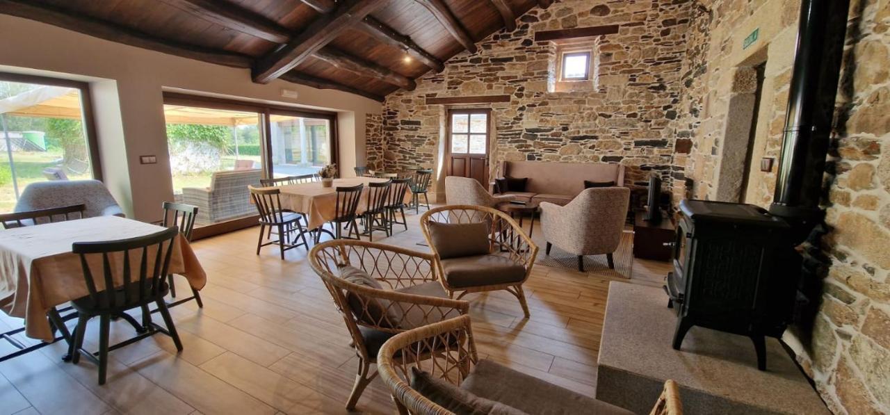 Habitaciones La Cuevona De Guitiriz Lugo Экстерьер фото