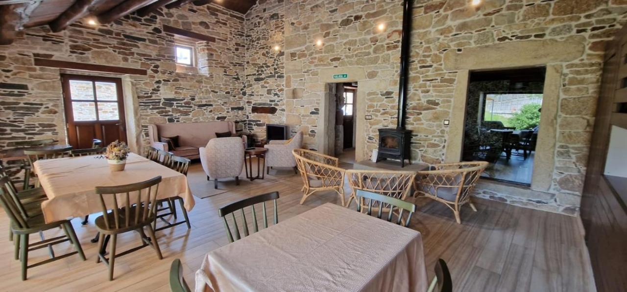 Habitaciones La Cuevona De Guitiriz Lugo Экстерьер фото