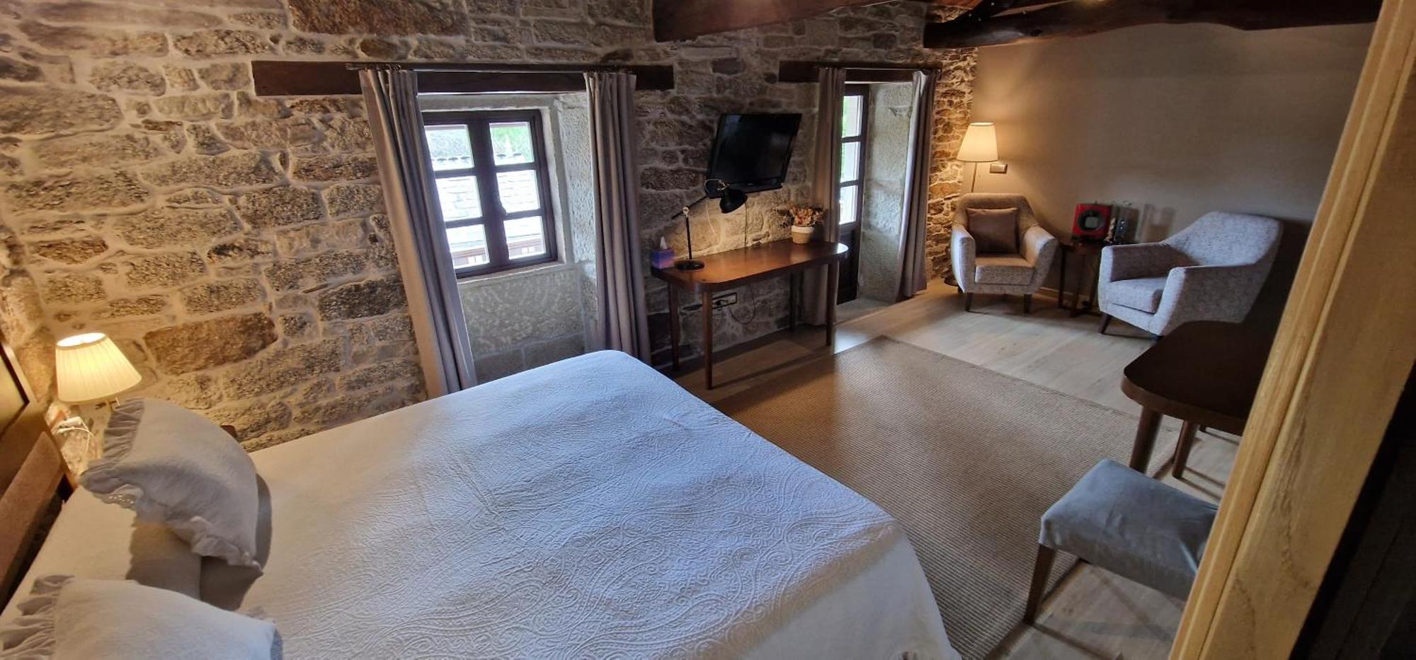 Habitaciones La Cuevona De Guitiriz Lugo Экстерьер фото
